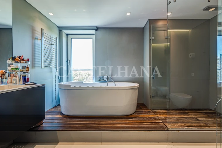 Apartamento T6 para Venda em Avenidas Novas Foto 62
