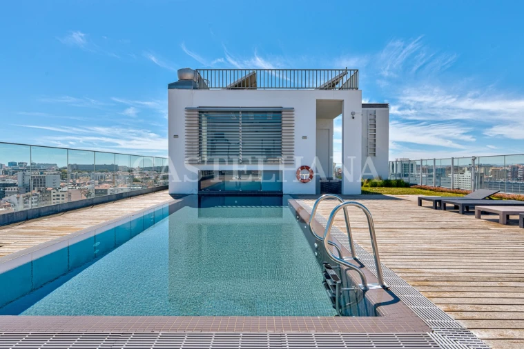 Apartamento T6 para Venda em Avenidas Novas Foto 68