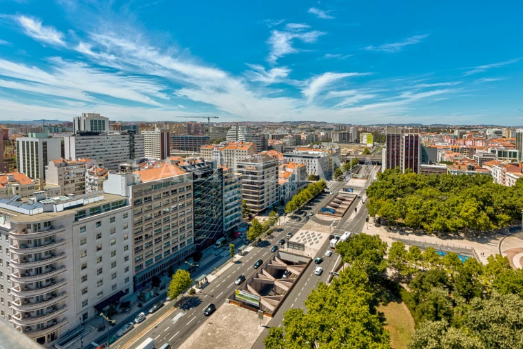 Apartamento T6 para Venda em Avenidas Novas Foto 76