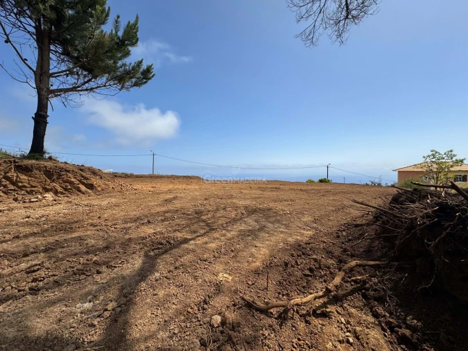 Terreno para Venda em Fajã da Ovelha Foto 11