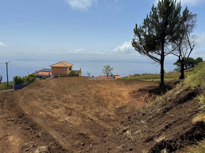 Terreno para Venda em Fajã da Ovelha Foto 14