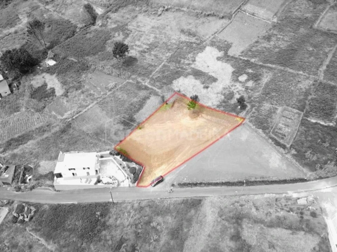 Terreno para Venda em Fajã da Ovelha Foto 3