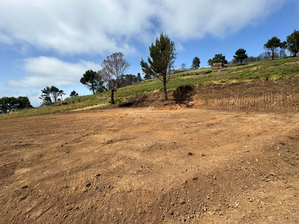 Terreno para Venda em Fajã da Ovelha Foto 7