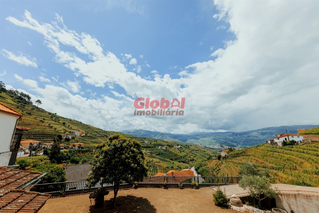 Moradia T7 para Venda em Lobrigos (São Miguel e São João Baptista) e Sanhoane Foto 2