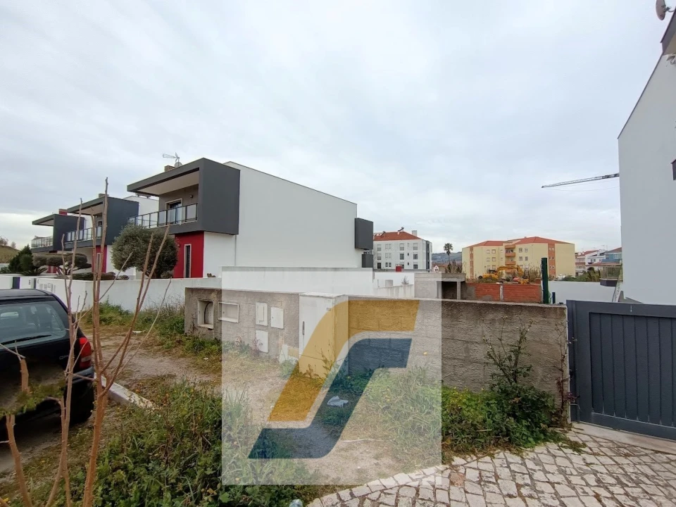 Terreno para Venda em Lourinhã e Atalaia Foto 25