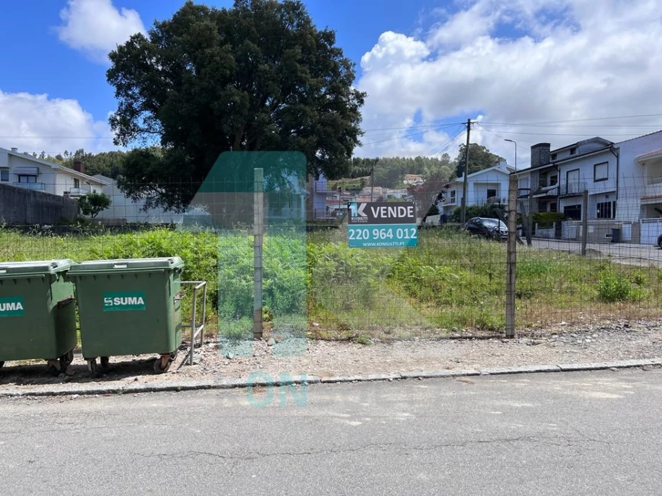 Terreno para Venda em Santa Marinha e São Pedro da Afurada Foto 2