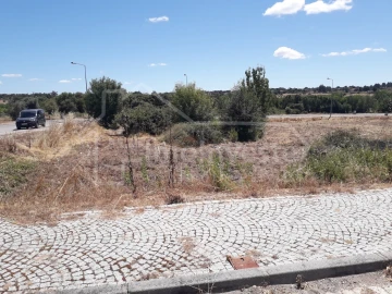 Terreno para Venda em Escalos de Cima e Lousa