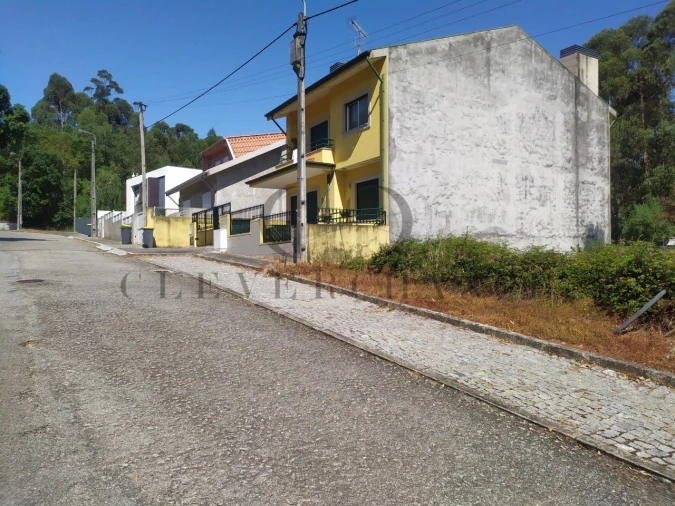 Terreno para Venda em Pedroso e Seixezelo Foto 4