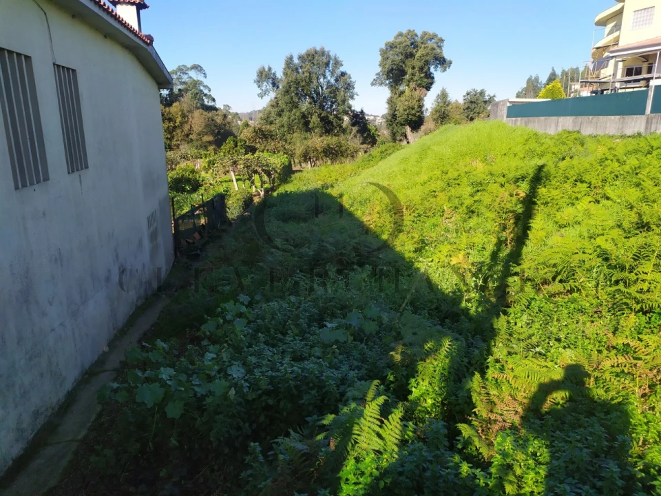 Terreno para Venda em Sandim, Olival, Lever e Crestuma Foto 4
