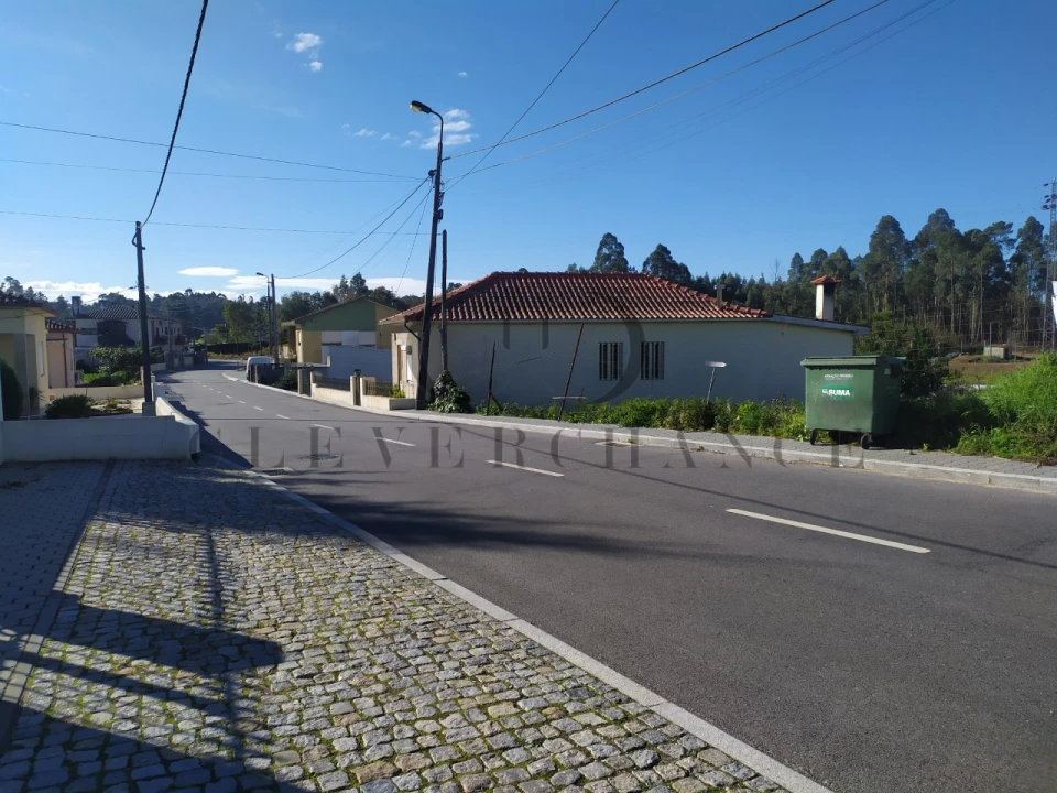 Terreno para Venda em Sandim, Olival, Lever e Crestuma Foto 5