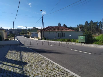 Terreno para Venda em Sandim, Olival, Lever e Crestuma