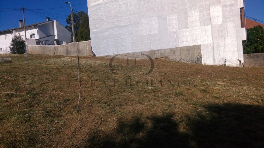 Terreno para Venda em Pedroso e Seixezelo Foto 2