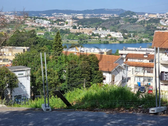Terreno para Venda em Oliveira do Douro Foto 7