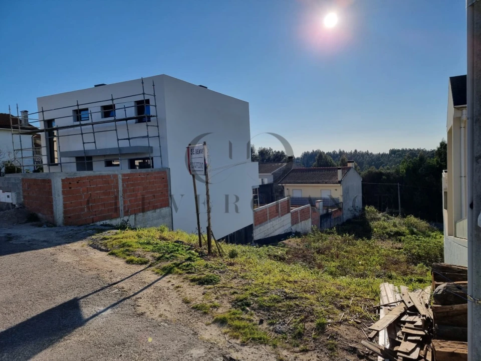 Terreno para Venda em Canelas Foto 4