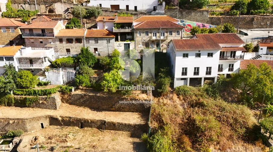 Terreno para Venda em Covas do Douro Foto 10