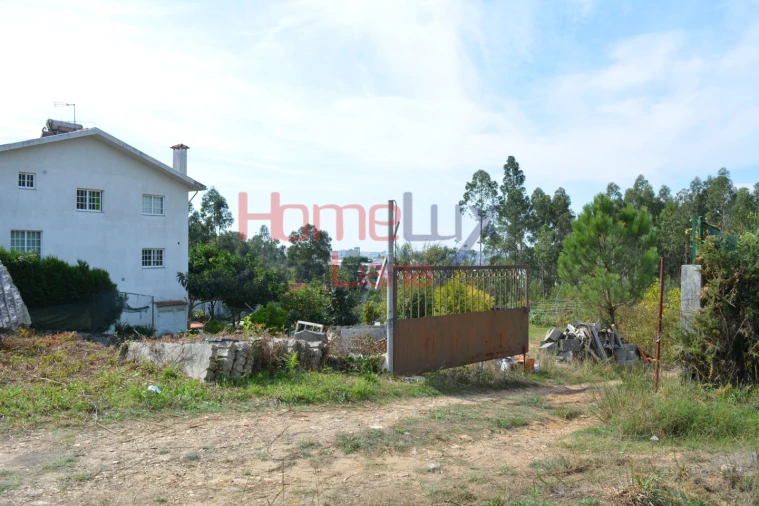 Terreno para Venda em Nogueira do Cravo e Pindelo Foto 2