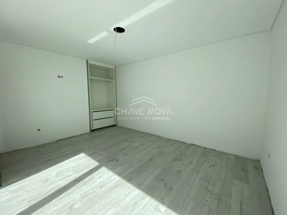 Moradia T4 para Venda em Arcos e Mogofores Foto 13