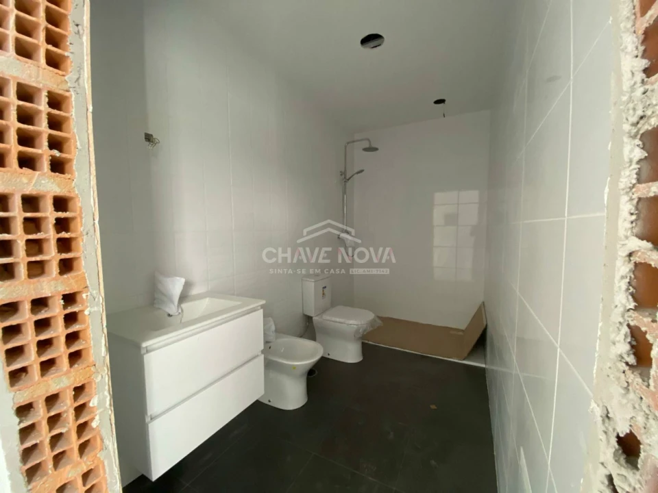 Moradia T4 para Venda em Arcos e Mogofores Foto 15