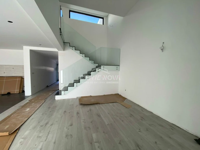 Moradia T4 para Venda em Arcos e Mogofores Foto 6