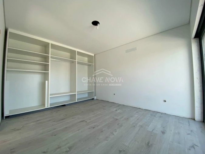 Moradia T4 para Venda em Arcos e Mogofores Foto 9