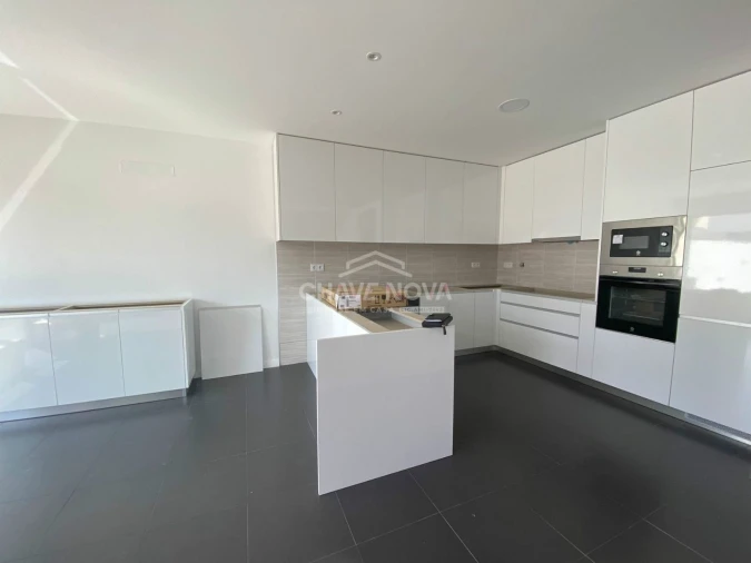 Moradia T4 para Venda em Arcos e Mogofores Foto 2