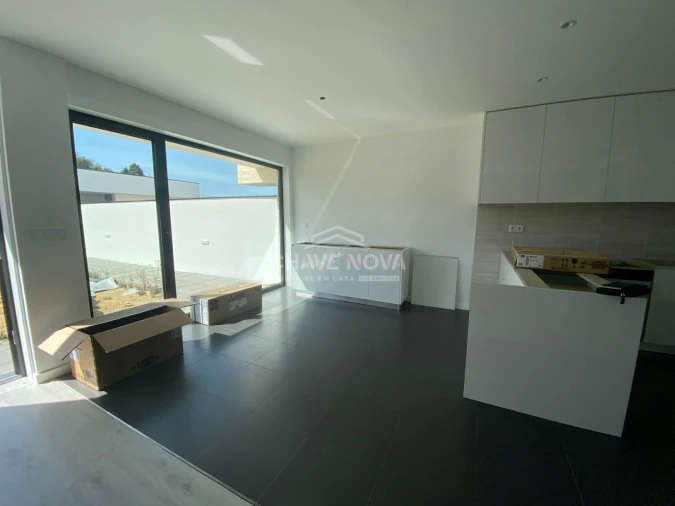 Moradia T4 para Venda em Arcos e Mogofores Foto 4