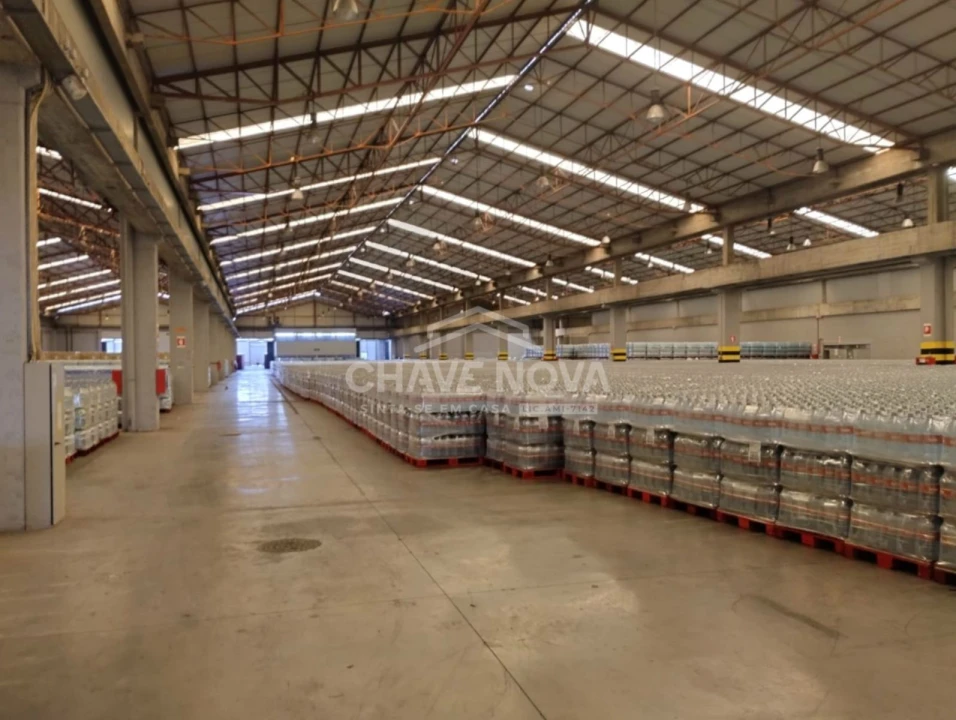 Armazém para Arrendamento em Setubal (São Sebastião) Foto 1