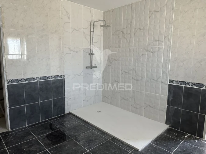 Moradia T5 para Venda em Guia, Ilha e Mata Mourisca Foto 17