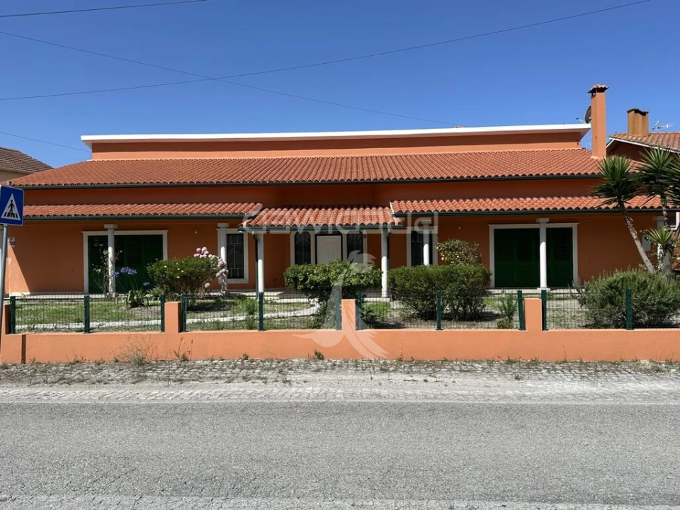 Moradia T5 para Venda em Guia, Ilha e Mata Mourisca Foto 2