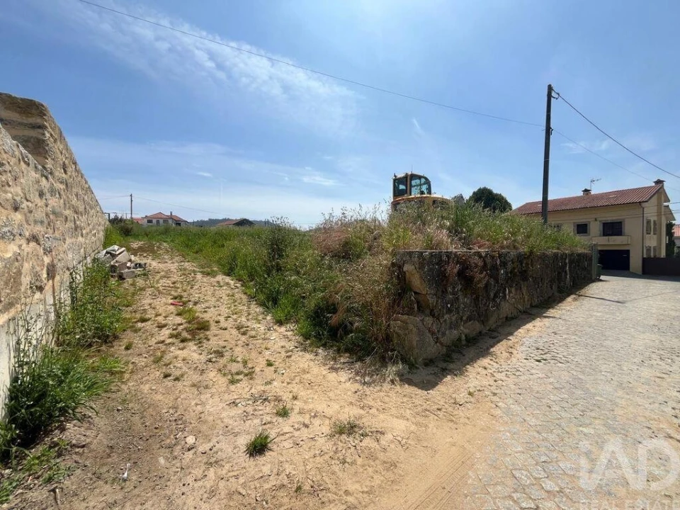 Moradia T3 para Venda em Antas Foto 16