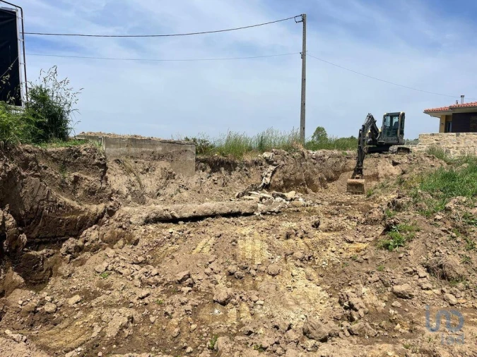 Moradia T3 para Venda em Antas Foto 13