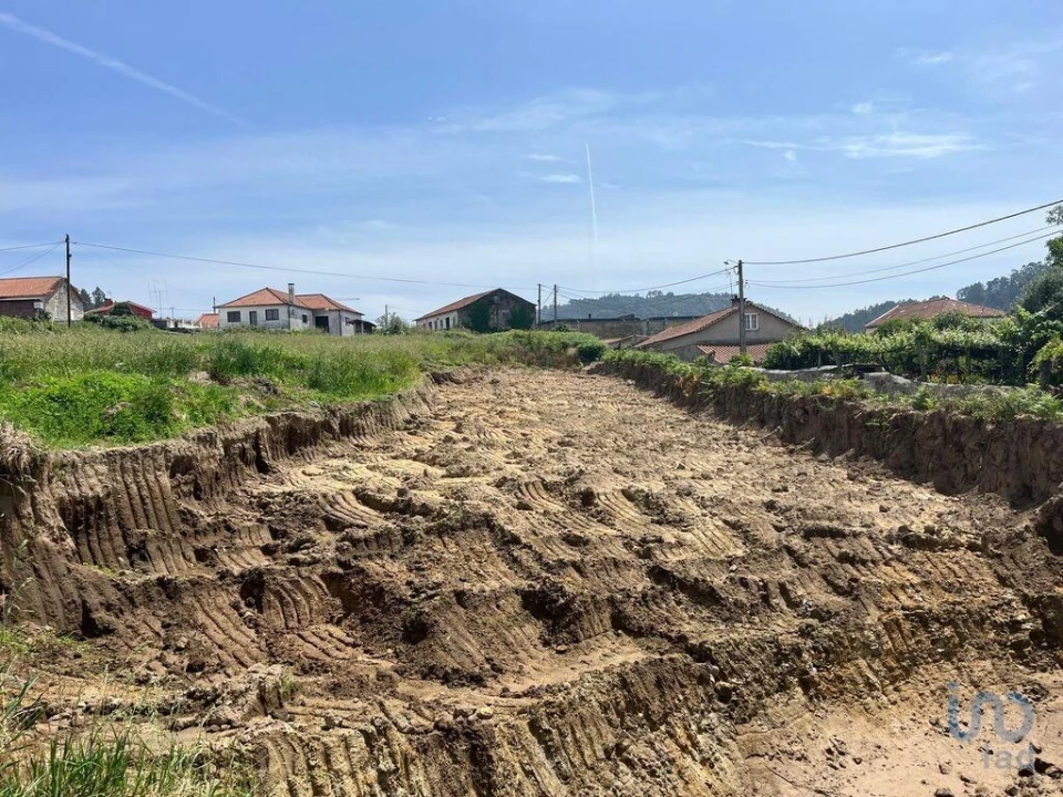 Moradia T3 para Venda em Antas Foto 15