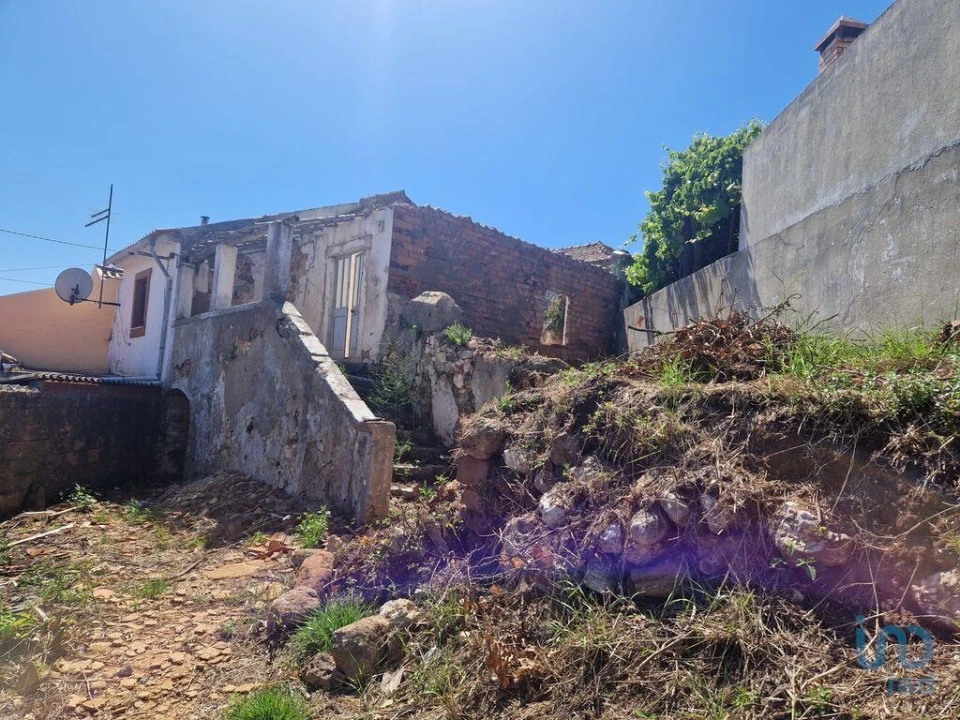 Moradia para Venda em Lamas e Cercal Foto 1