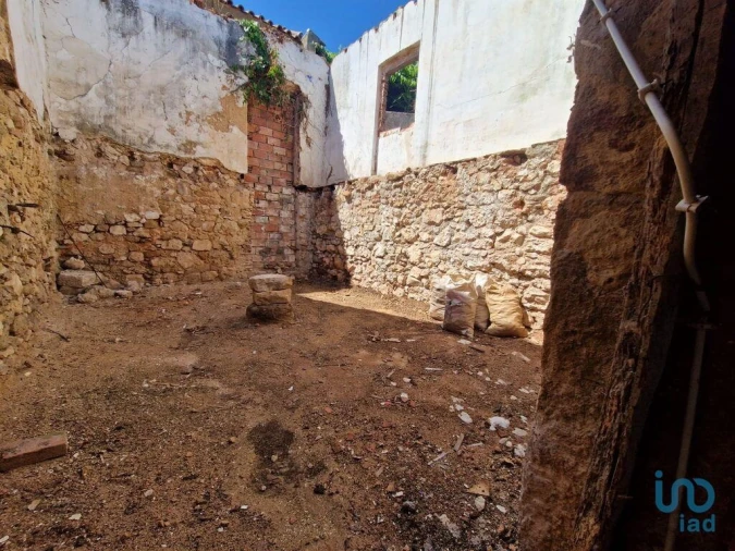 Moradia para Venda em Lamas e Cercal Foto 9