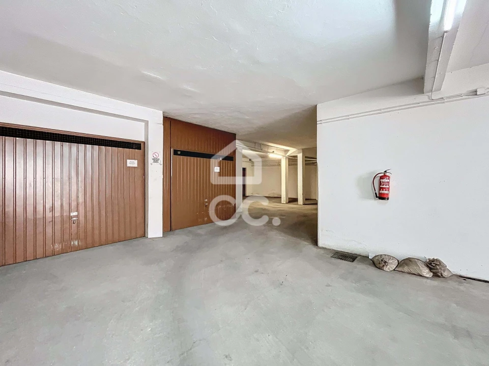 Garagem para Venda em Caldas da Rainha - Santo Onofre e Serra do Bouro Foto 4