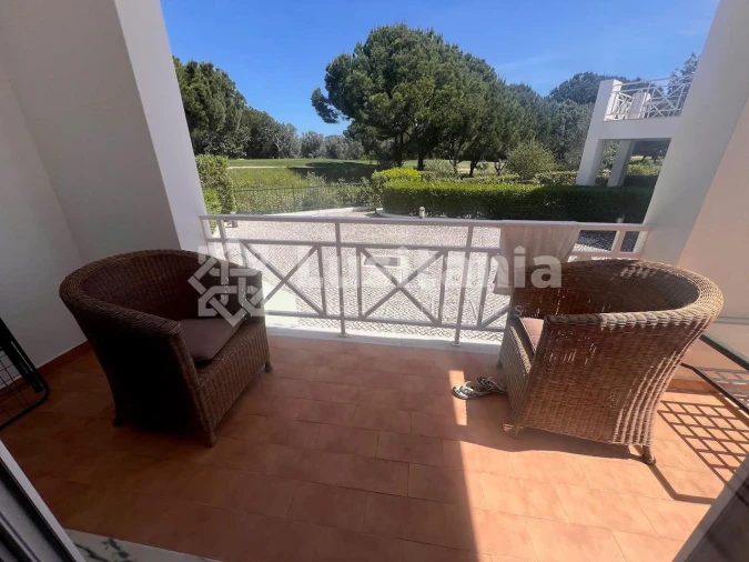 Apartamento T2 para Venda em Quarteira Foto 3
