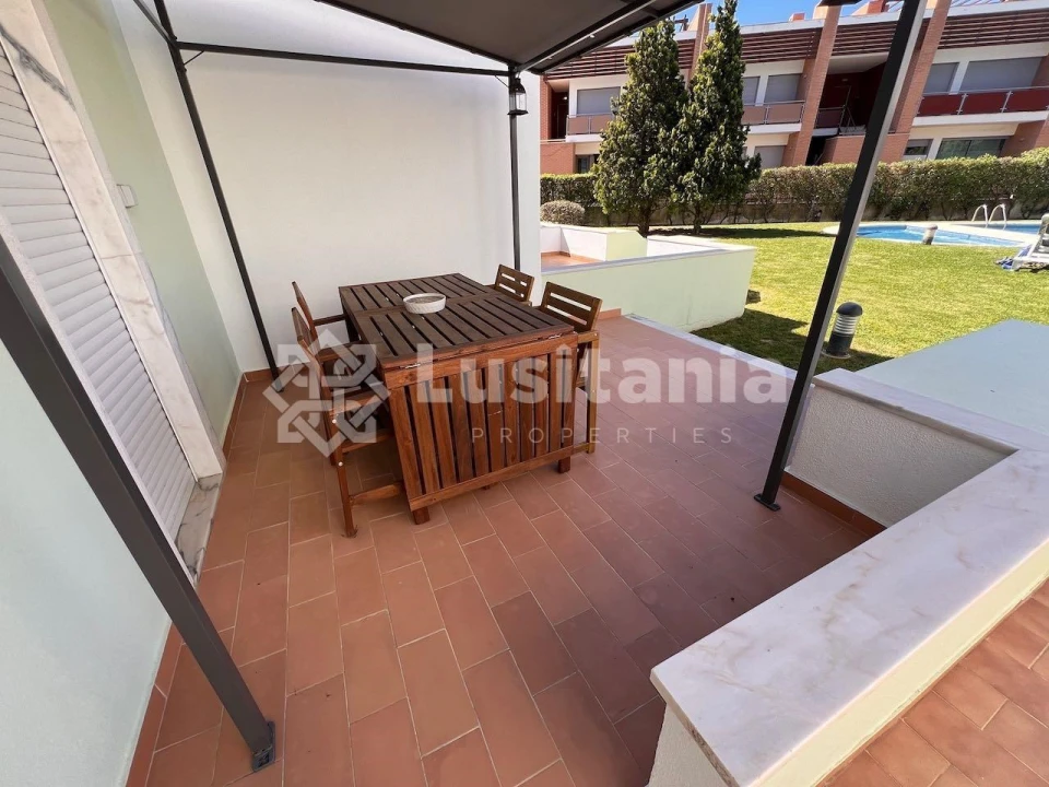 Apartamento T2 para Venda em Quarteira Foto 12