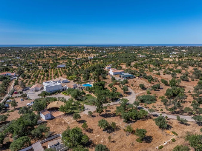 Negócio para Venda em Olhão Foto 69