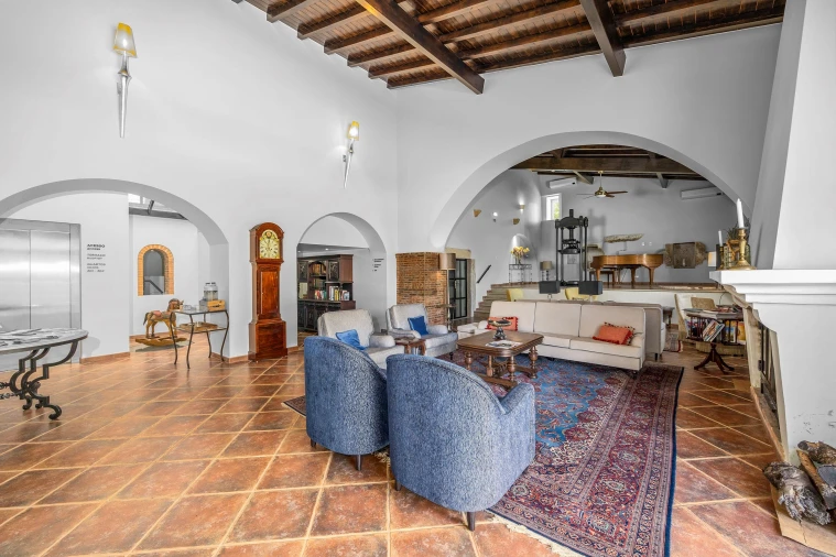 Negócio para Venda em Olhão Foto 2