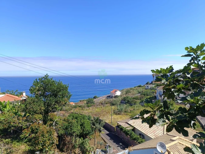 Terreno para Venda em Ponta Delgada Foto 2