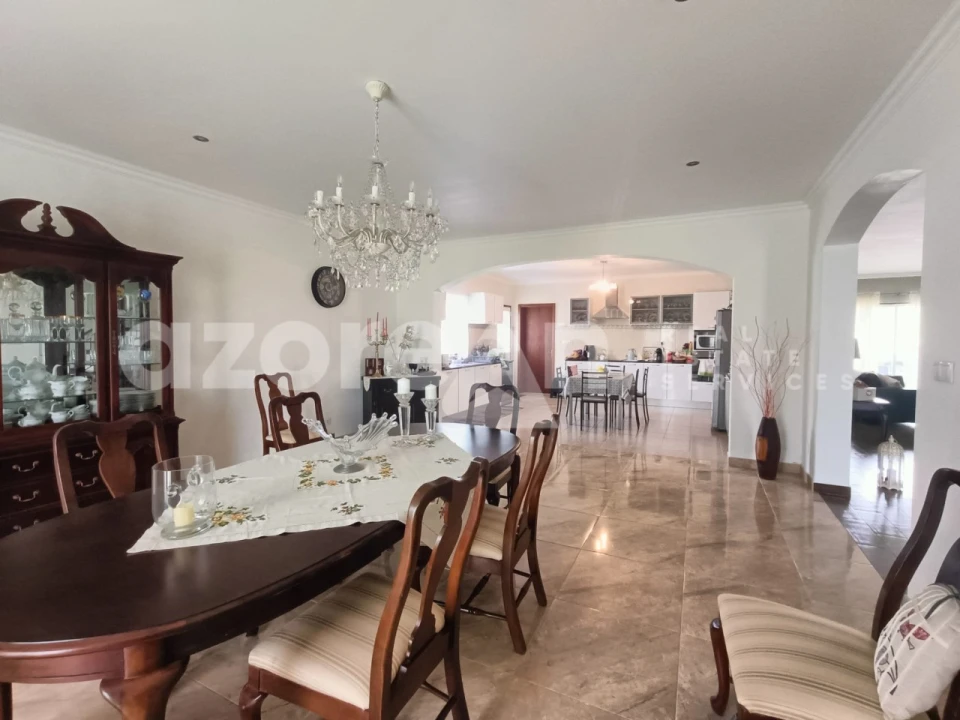 Moradia T3 para Venda em Madalena Foto 9