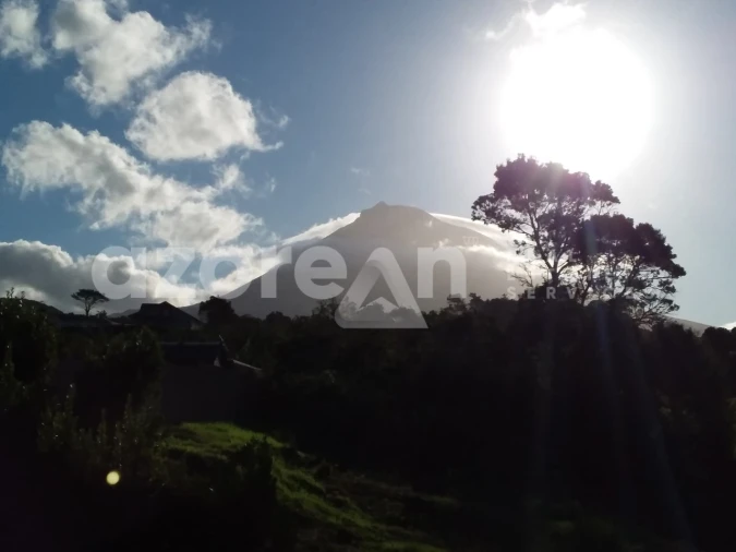 Moradia T3 para Venda em Madalena Foto 18