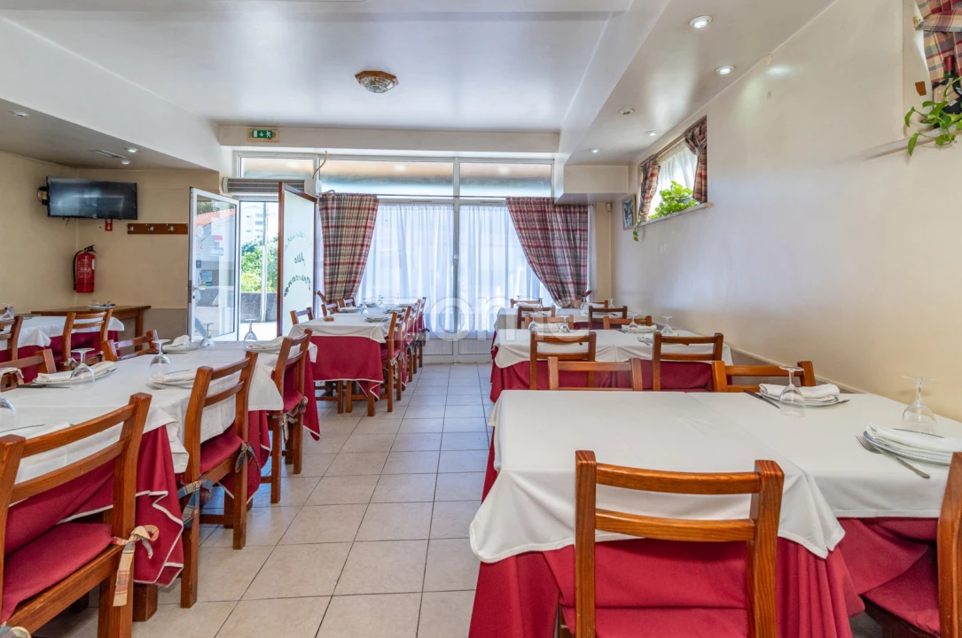 Negócio para Venda em Soure Foto 8