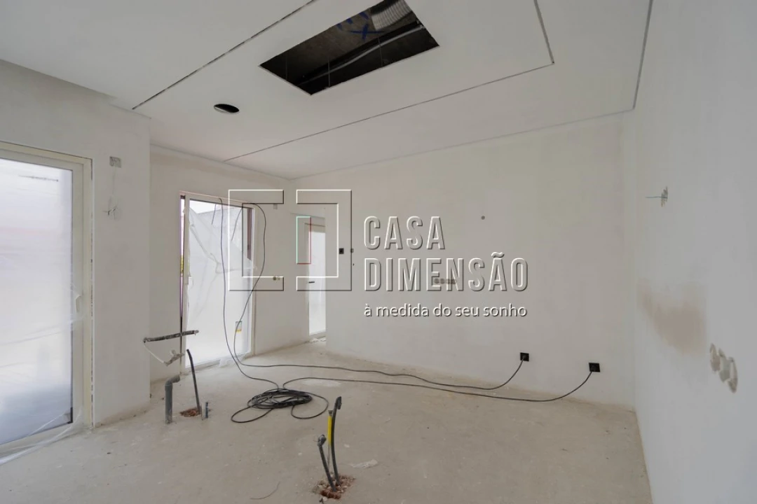 Moradia T4 para Venda em Charneca de Caparica e Sobreda Foto 33
