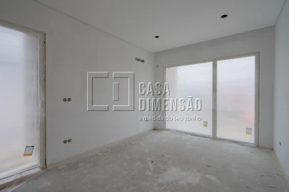 Moradia T4 para Venda em Charneca de Caparica e Sobreda