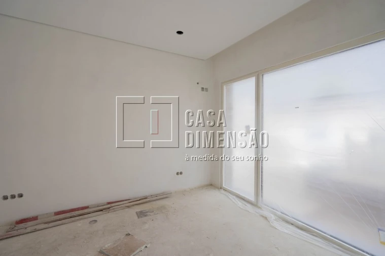 Moradia T4 para Venda em Charneca de Caparica e Sobreda Foto 37