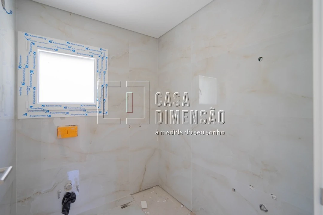 Moradia T4 para Venda em Charneca de Caparica e Sobreda Foto 32