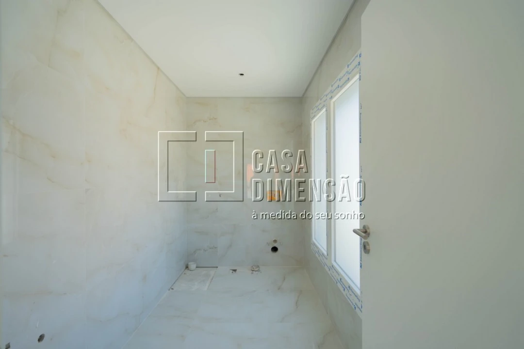 Moradia T4 para Venda em Charneca de Caparica e Sobreda Foto 51