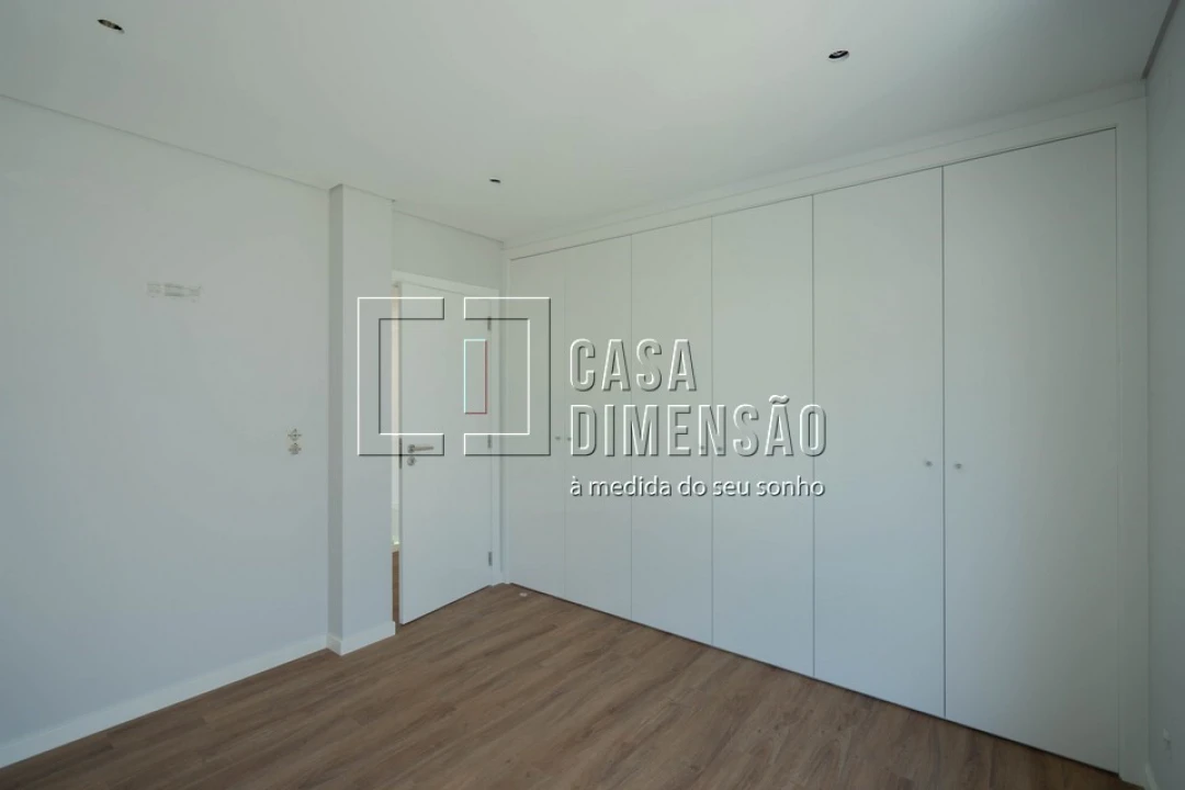 Moradia T4 para Venda em Charneca de Caparica e Sobreda Foto 64