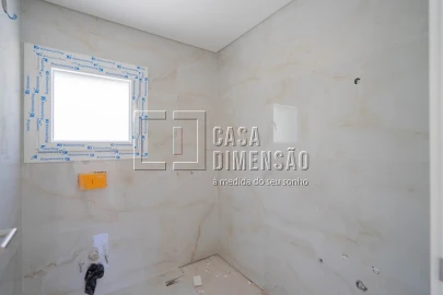 Moradia T4 para Venda em Charneca de Caparica e Sobreda
